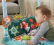 Активна гимнастика 3 в 1 Fisher Price Пълзи и играй Постелка с къщичка със звуци Фишър Прайс, снимка 6