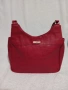 Червена чанта от Мека естествена кожа., снимка 1