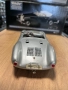 Метална колекционерска количка модел PORSCHE 356A Cabrio 1960 1:18, снимка 7