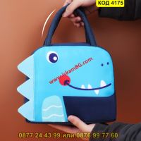 Термо чанта за храна син динозавър с термоизолационно вътрешно покритие и дръжки - КОД 4175, снимка 2 - Други - 45525335