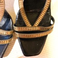 Дамски сандали VERSACE ORIGINAL, снимка 18 - Дамски елегантни обувки - 45916860
