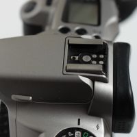 CANON EOS 3000N Kit (SLR) + Battery Grip, снимка 6 - Фотоапарати - 45399611