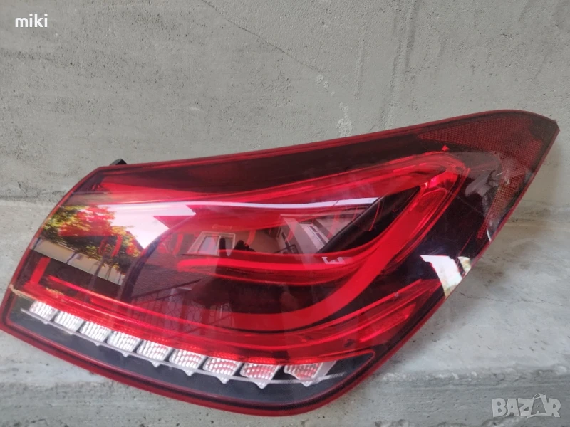 Десен външен стоп за Mercedes Benz A-class Coupe (W118,X118 CLA), снимка 1