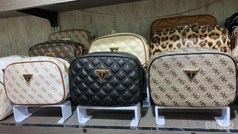чанти GUESS, снимка 1