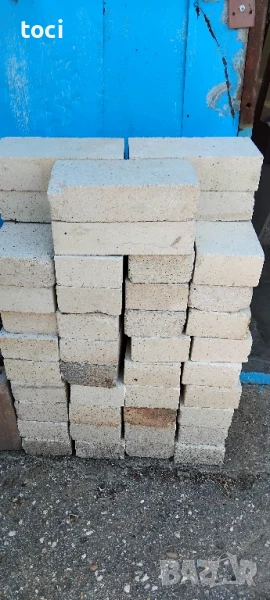 огнеупорни тухли 55-60 бройки като нови, снимка 1