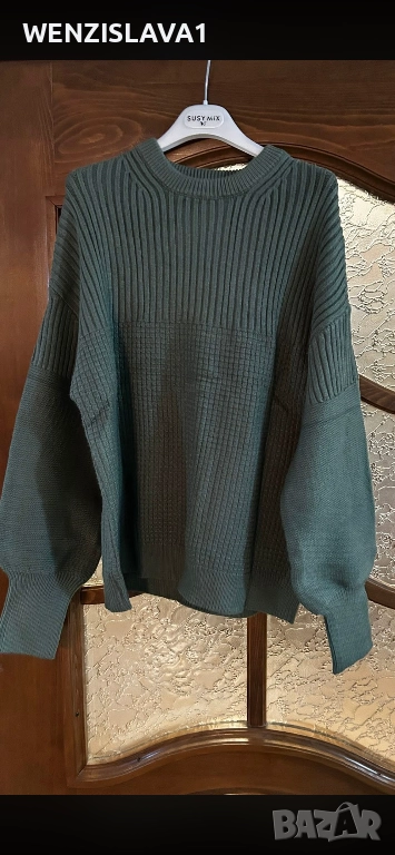 Страхотни пуловери в зелено и в сиво, снимка 1