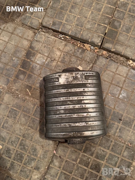 Средно гърне за BMW E90/E91, снимка 1