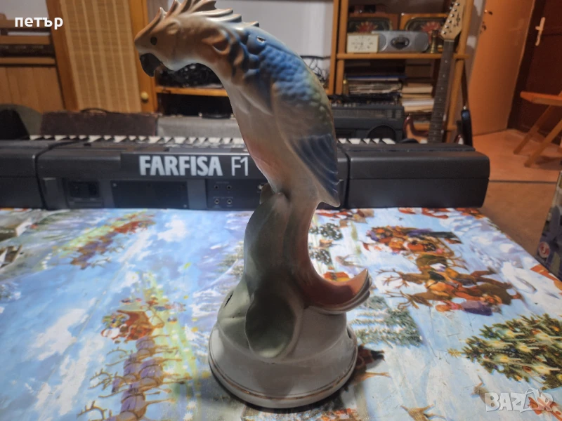 Рядка българска лампа порцелан Папагал, снимка 1