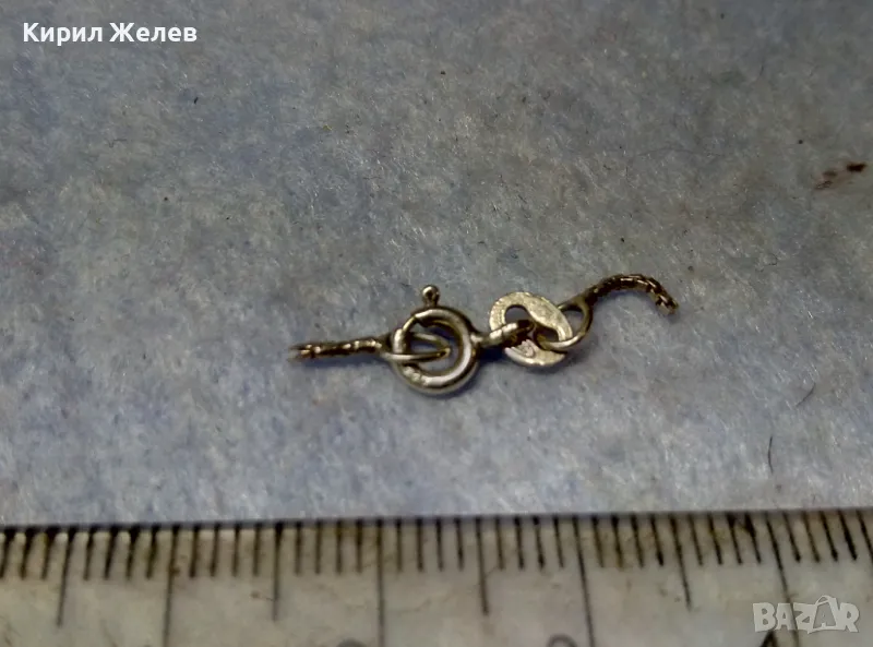 СТАРА СРЕБЪРНА ЗАКОПЧАЛКА СРЕБРО 925 с БЯЛА ПОЗЛАТА КАРАБИНКА За ГРИВНА КОЛИЕ ВЕРИЖКА 49922, снимка 1