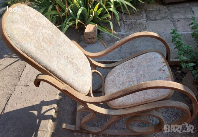 Люлеещ се стол за реставрация