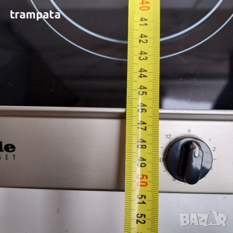 НАЙ ДОБРАТА ОФЕРТА Керамичен котлон за вграждане Miele KM-84-2, снимка 4 - Котлони - 52637236