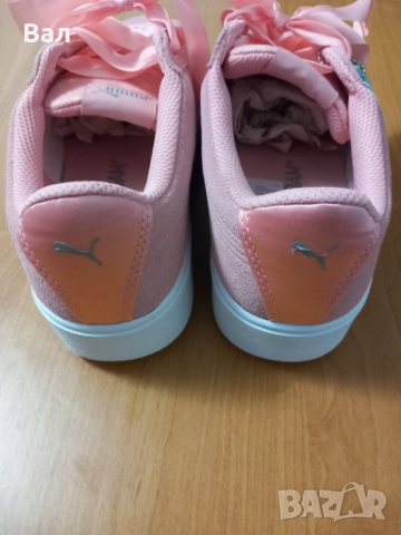 Нови дамски сникърси Puma Vikky Stacked Ribbon S, велур, цвят праскова, снимка 8 - Маратонки - 52023104