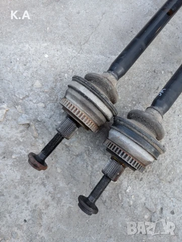 Задни полуоски Audi A4 B6 2.5 180 quattro, снимка 2 - Части - 50717120