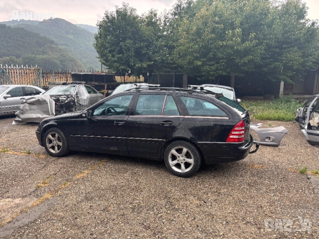 Мерцедес ц220 150 коня 2007 , снимка 12 - Автомобили и джипове - 51715493