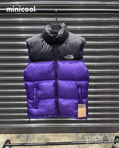 Грейка Moncler , снимка 2 - Детски якета и елеци - 52893623