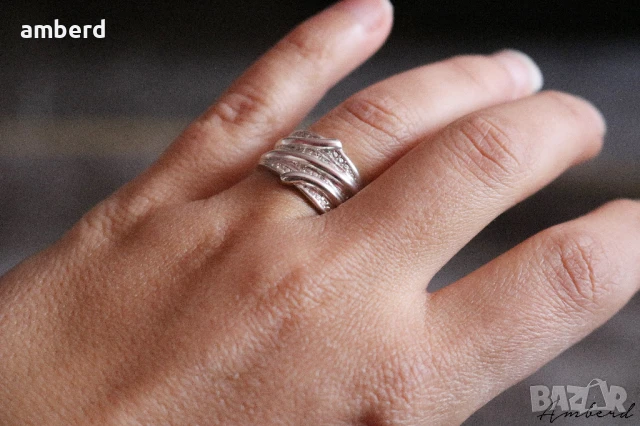 Елегантен сребърен пръстен модел R042, снимка 2 - Пръстени - 51365060