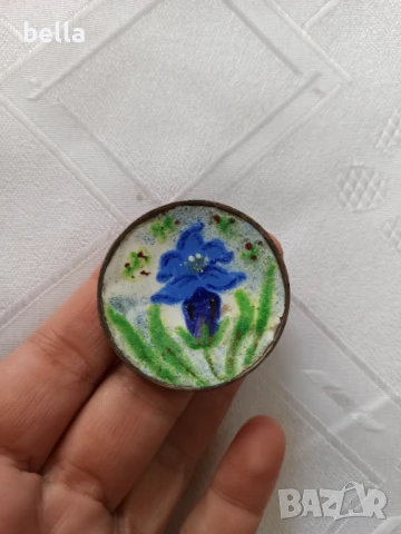 Винтидж емайлирана брошка с цветя HANDARBEIT, ръчно изработена, Германия, снимка 2 - Антикварни и старинни предмети - 50468143