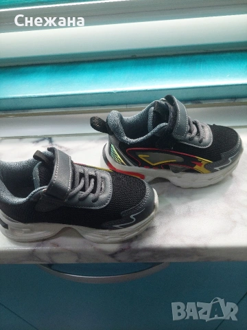 Маратонки , снимка 4 - Детски маратонки - 54139611