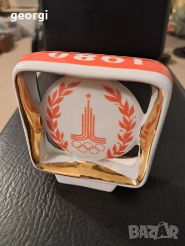 Руска порцеланова фигура Олимпиада 1980г. Москва , снимка 3 - Декорация за дома - 52832661