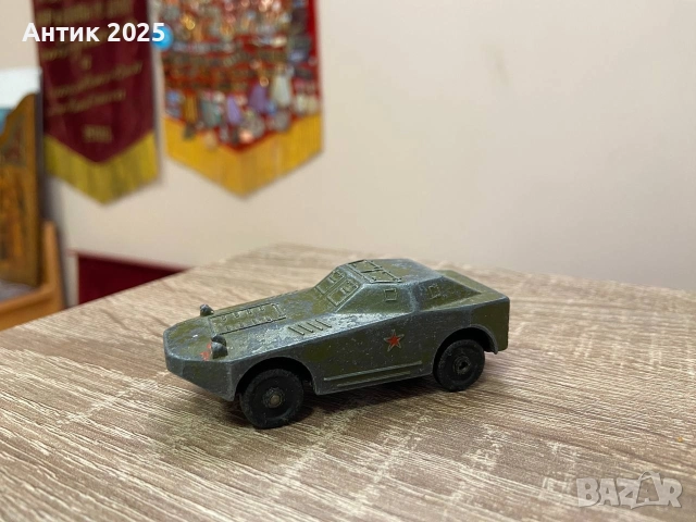 Играчка бронетранспортьор, снимка 2 - Колекции - 52748925