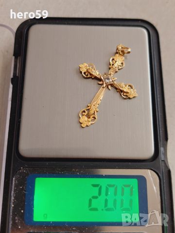 Стар златен 18к кръст , снимка 3 - Колиета, медальони, синджири - 45674276