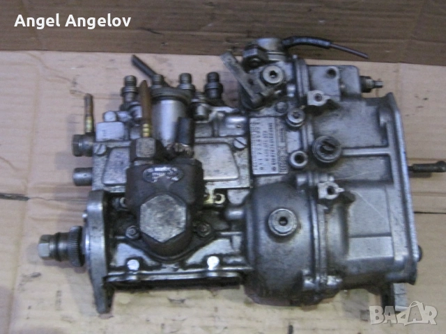 ГНП  Mercedes-Benz W123 | 2.4 D BOSCH 0400074922 6160707801, Mercedes W123 Mb100 / Bus 240D, снимка 3 - Части - 53854424