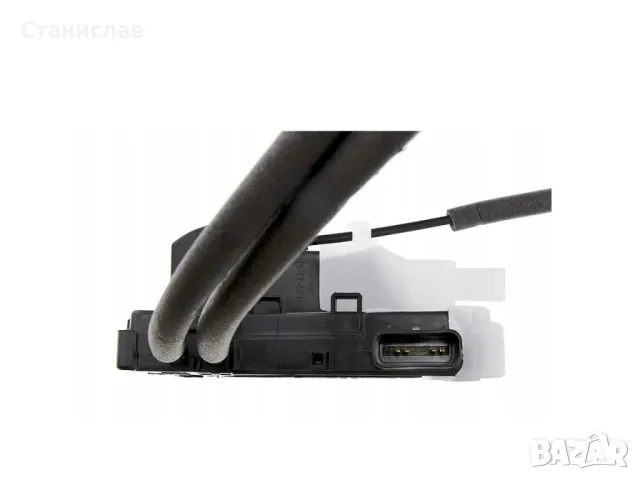  Hyundai ix35 Брава за предна дясна врата , снимка 4 - Части - 50282611