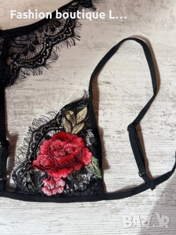 Ново черно дантелено бюстие с чокър на врата и бродерия S , M , L , XL налични размери 🖤❤️🖤❤️, снимка 2 - Бельо - 52197129