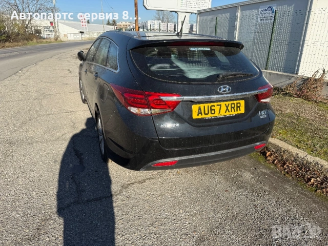 На части Хюндай и40 Hyundai i40 комби 2018 година, снимка 5 - Автомобили и джипове - 53060935