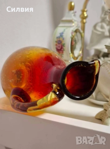 Антикварна стъклена стомна с „Уранов дъх“, снимка 11 - Други ценни предмети - 53400695