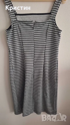 Къса рокля , снимка 2 - Рокли - 52333096