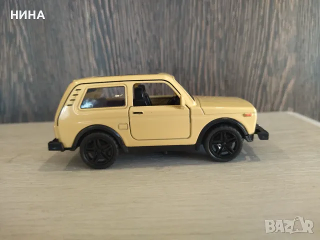 Метална количка LADA NIVA !!!, снимка 2 - Колекции - 47387868