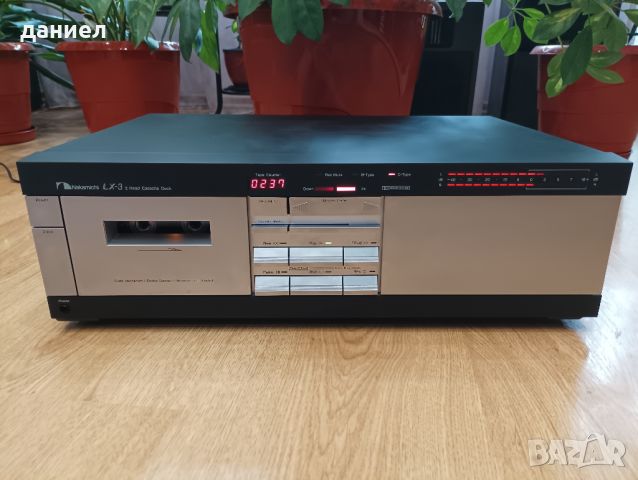 Касетен дек Nakamichi LX-3 в топ състояние + подарък , снимка 3 - Декове - 46089201