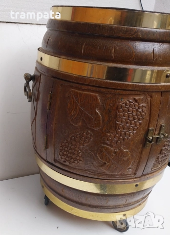 НАЙ ДОБРАТА ОФЕРТА Стар  дървен бар ,маса , сервизна количка 50те / 60те години. , снимка 4 - Антикварни и старинни предмети - 52807482