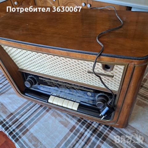 Ретро лампово радио Орфей , снимка 1 - Антикварни и старинни предмети - 45681604