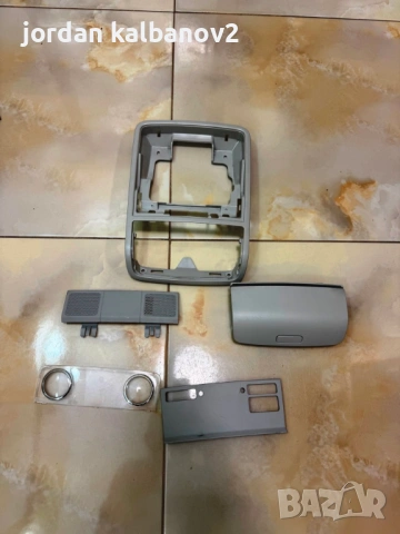 Комплект централен преден плафон+стойка за очила за Vw Golf 5 само за 80Eur. 1k0867489, снимка 2 - Части - 52487249