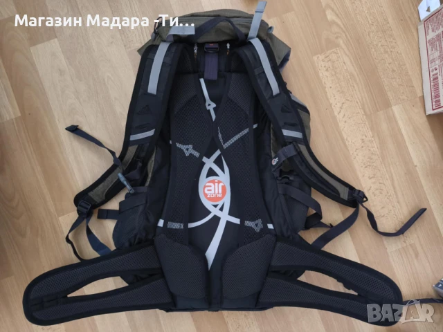 раница туристическа Lowe Alpine, снимка 2 - Раници - 51281649