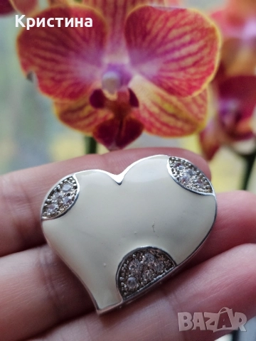 Сребърна висулка сърце с емайл, снимка 2 - Колиета, медальони, синджири - 52332232