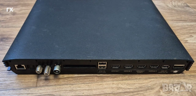 Samsung One Connect Box SOC8001A ,Display port към DVI, HDMI кабели, адаптери