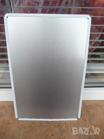 Метална табела кола Škoda 105 L Шкода 1976 зелена класика Чехия Чехословакия ретро соц хубава авто, снимка 3 - Декорация за дома - 52725946