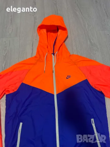 Мъжка вeтровка NIKE Neon SUMMER  WinRUNNER , Л размер , снимка 2 - Спортни дрехи, екипи - 49484045