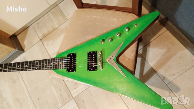 V Custom Коледна промоция!!!, снимка 5 - Китари - 52857399