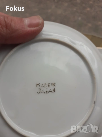 Японски порцеланов сервиз за кафе дракони - холограм ГЕЙША, снимка 5 - Антикварни и старинни предмети - 53432042