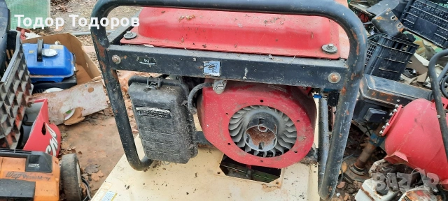 Генератор за ток 3.5kW, снимка 2 - Генератори - 53948638