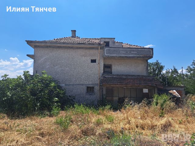 продавам къща в с. Чешнегирово, снимка 2 - Къщи - 46475604