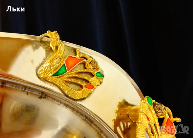 Посребрен поднос,пауни,позлатени дръжки. , снимка 3 - Антикварни и старинни предмети - 50194391