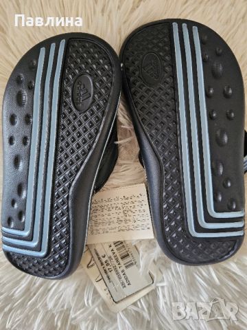 Нови! Джапанки Adidas Tareeva K № 30, снимка 2 - Детски джапанки - 45993289