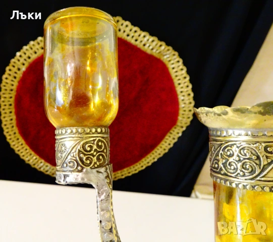 Уникален бронзов свещник,релефни орнаменти. , снимка 8 - Антикварни и старинни предмети - 54071392