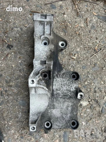 конзола двигател планка VW Seat Audi Skoda Golf Passat Touran Caddy Jetta Leon 03G903143A altea 