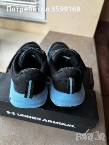 Детски маратонки Under Armour, снимка 4 - Детски маратонки - 53955961